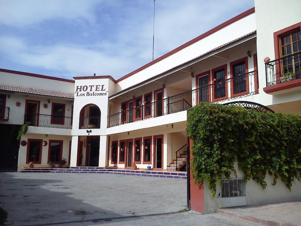 פרס דה לה פואנטה Hotel Los Balcones מראה חיצוני תמונה