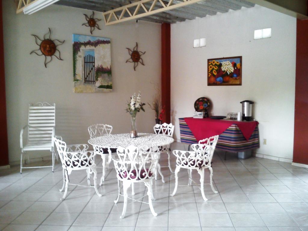 פרס דה לה פואנטה Hotel Los Balcones מראה חיצוני תמונה