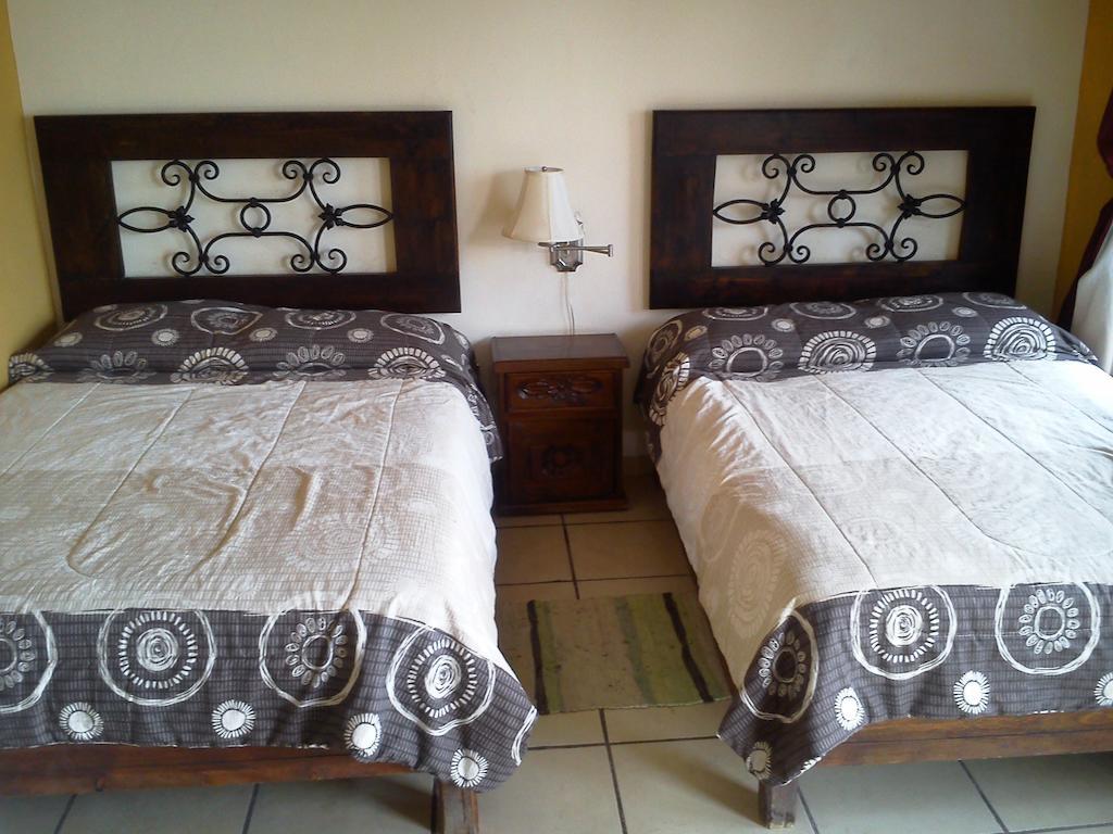 פרס דה לה פואנטה Hotel Los Balcones חדר תמונה